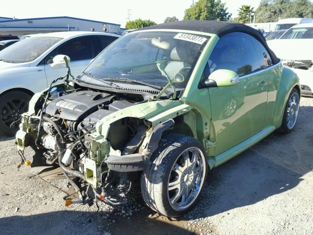 3VWCM31Y24M318399 - 2004 VOLKSWAGEN NEW BEETLE GREEN photo 2