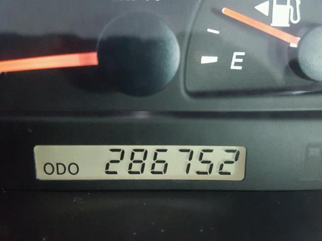 JTDBE32K440273068 - 2004 TOYOTA CAMRY LE ლურჯი ფოტო 8