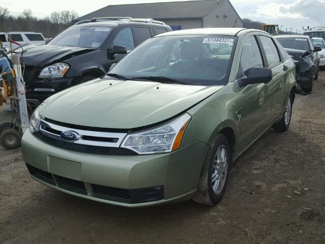 1FAHP35NX8W140009 - 2008 FORD FOCUS SE GREEN photo 2