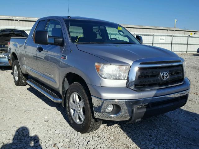 5TFUW5F19AX109434 - 2010 TOYOTA TUNDRA DOU SILVER photo 1