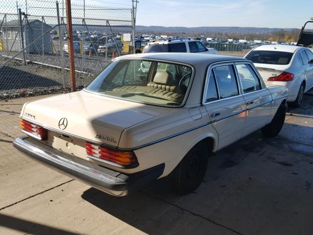 WDBAB23A6CB325211 - 1982 MERCEDES-BENZ 240 D BEIGE photo 4