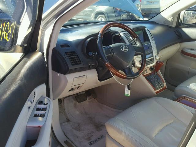 JTJHA31U940055956 - 2004 LEXUS RX 330 GRAY photo 9