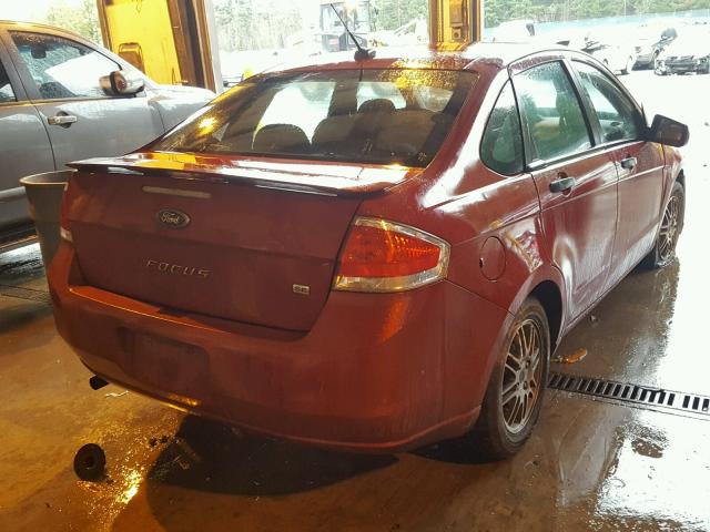 1FAHP3FN1AW242531 - 2010 FORD FOCUS SE RED photo 4