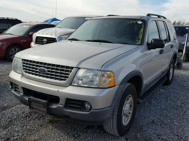 1FMZU63W63ZA58964 - 2003 FORD EXPLORER X SILVER photo 2