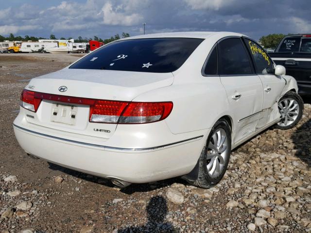 KMHFC46F36A115145 - 2006 HYUNDAI AZERA SE WHITE photo 4