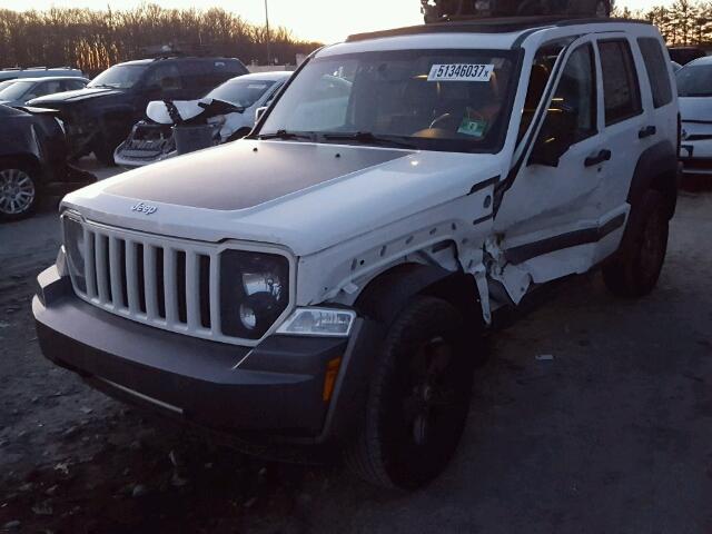 1J4PN3GK6AW158232 - 2010 JEEP LIBERTY RE WHITE photo 9