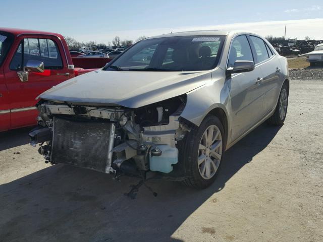 1G11G5SX9DF187855 - 2013 CHEVROLET MALIBU 3LT ოქროსფერი ფოტო 2