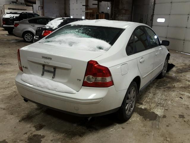 YV1MS682262203788 - 2006 VOLVO S40 T5 WHITE photo 4