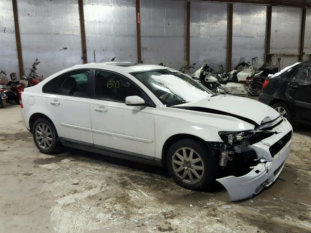 YV1MS682262203788 - 2006 VOLVO S40 T5 WHITE photo 9