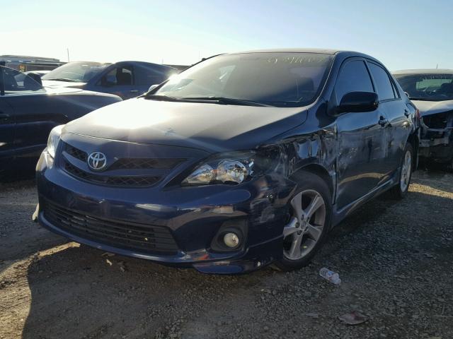 5YFBU4EE0DP096152 - 2013 TOYOTA COROLLA BA BLUE photo 2