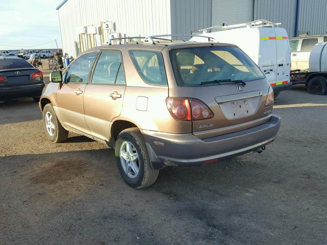 JT6GF10UXX0016388 - 1999 LEXUS RX 300 BEIGE photo 3