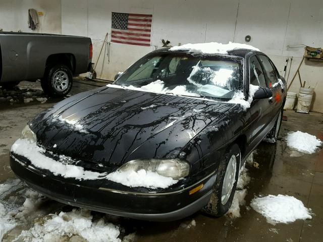 2G1WN52X3T9255845 - 1996 CHEVROLET MONTE CARL 黑色 照片 2