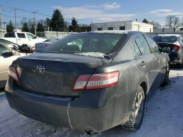 4T1BF3EK1BU731269 - 2011 TOYOTA CAMRY BASE GRAY photo 4