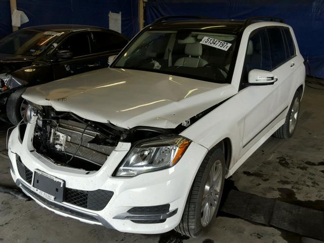 WDCGG0EB0DG105309 - 2013 MERCEDES-BENZ GLK 250 BL WHITE photo 2