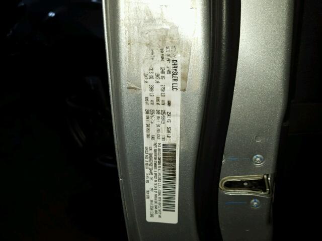 3D4GH57V89T584009 - 2009 DODGE JOURNEY SX SILVER photo 10