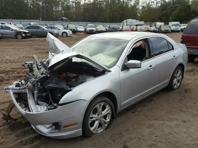 3FAHP0HA8CR382848 - 2012 FORD FUSION SE SILVER photo 2