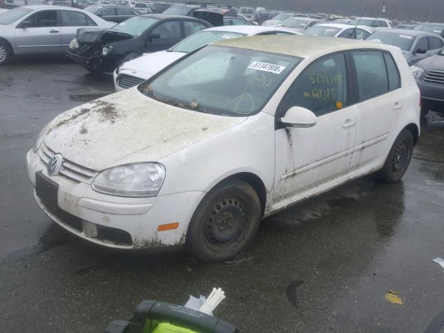 WVWDB71K38W282812 - 2008 VOLKSWAGEN RABBIT WHITE photo 2