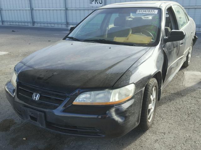 1HGCG56732A038220 - 2002 HONDA ACCORD SE BLACK photo 2