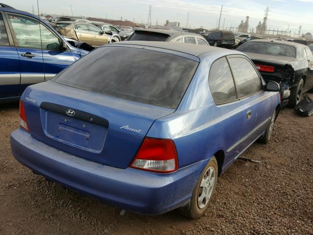 KMHCF35G01U082076 - 2001 HYUNDAI ACCENT L BLUE photo 4