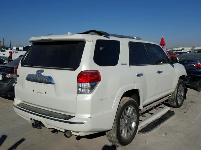 JTEBU5JR0D5127634 - 2013 TOYOTA 4RUNNER SR WHITE photo 4