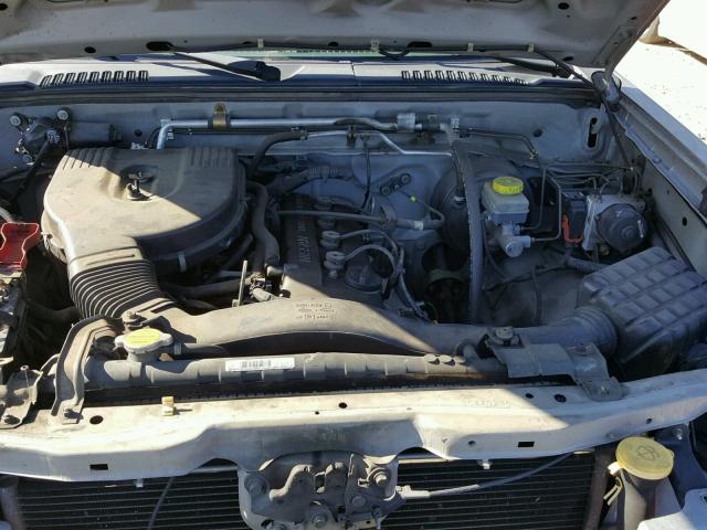 1N6DD26T23C440286 - 2003 NISSAN FRONTIER K SILVER photo 7