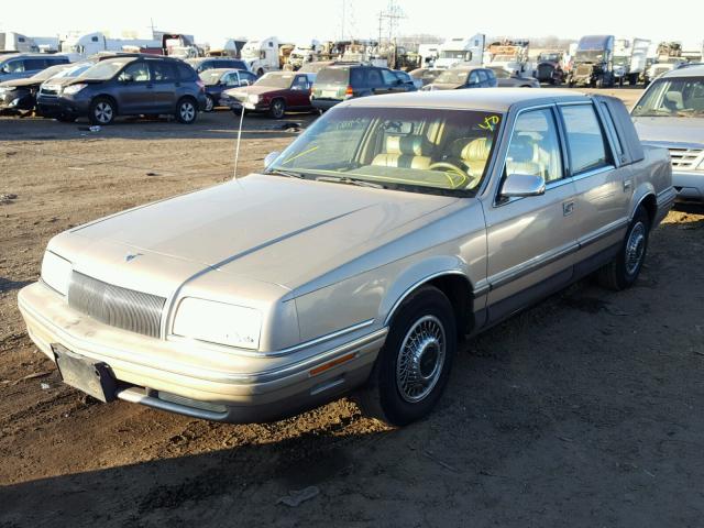 1C3XV66L1PD211011 - 1993 CHRYSLER NEW YORKER TAN photo 2