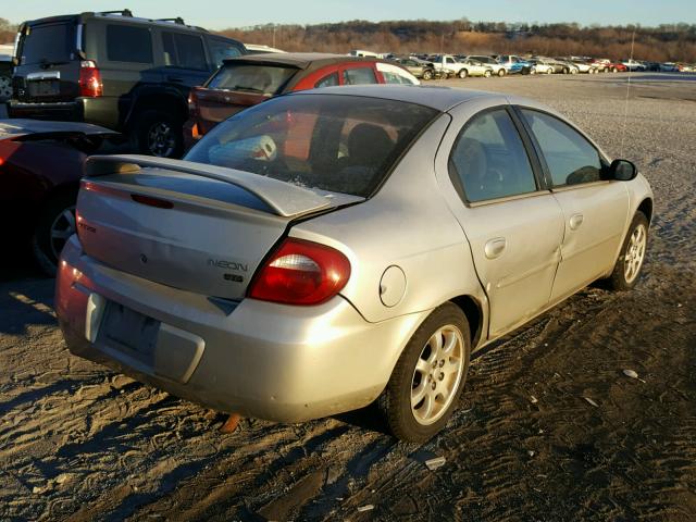 1B3ES56C25D226332 - 2005 DODGE NEON SXT SILVER photo 4