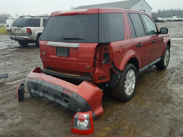 SALFP24N38H051215 - 2008 LAND ROVER LR2 SE RED photo 4