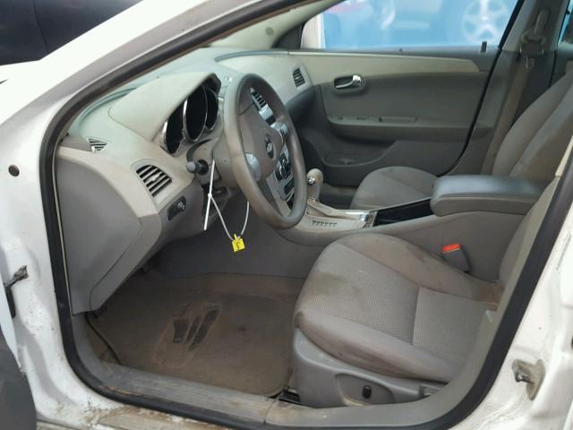 1G1ZG57B494197129 - 2009 CHEVROLET MALIBU LS WHITE photo 5