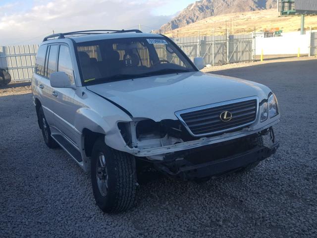 JTJHT00WX13511615 - 2001 LEXUS LX 470 WHITE photo 1