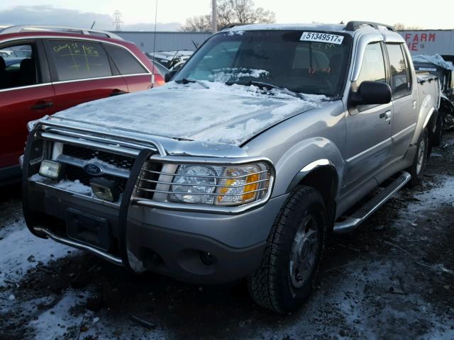 1FMZU77E81UC21633 - 2001 FORD EXPLORER S SILVER photo 2