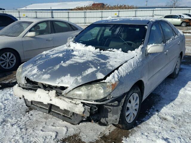 4T1BE32K36U109401 - 2006 TOYOTA CAMRY LE ვერცხლისფერი ფოტო 2