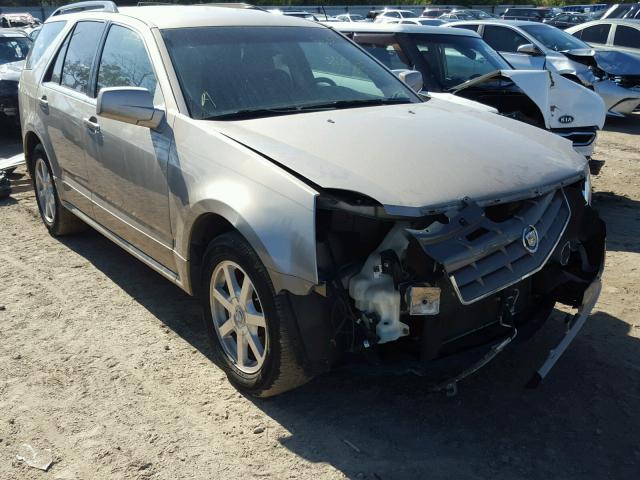 1GYEE637750169436 - 2005 CADILLAC SRX GOLD photo 1