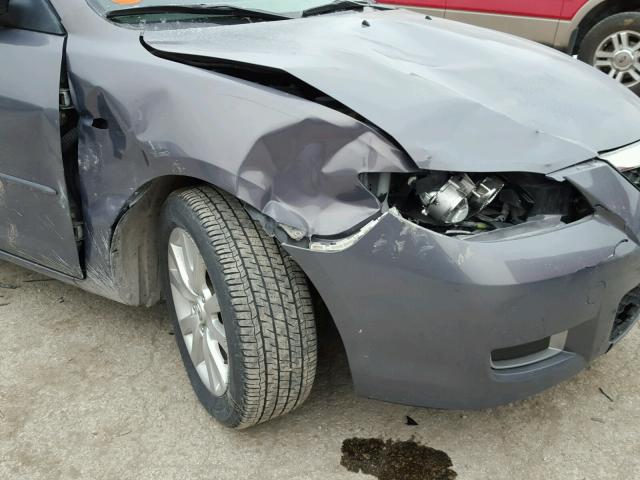 JM1BK32F181820485 - 2008 MAZDA 3 I GRAY photo 9