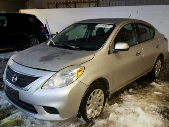 3N1CN7AP6CL853869 - 2012 NISSAN VERSA S SILVER photo 2