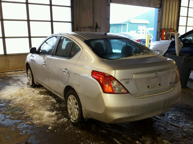 3N1CN7AP6CL853869 - 2012 NISSAN VERSA S SILVER photo 3