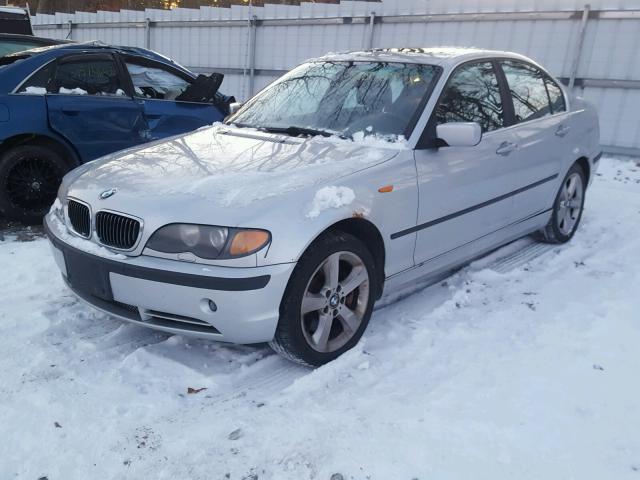 WBAEW53404PN33475 - 2004 BMW 330 XI GRAY photo 9