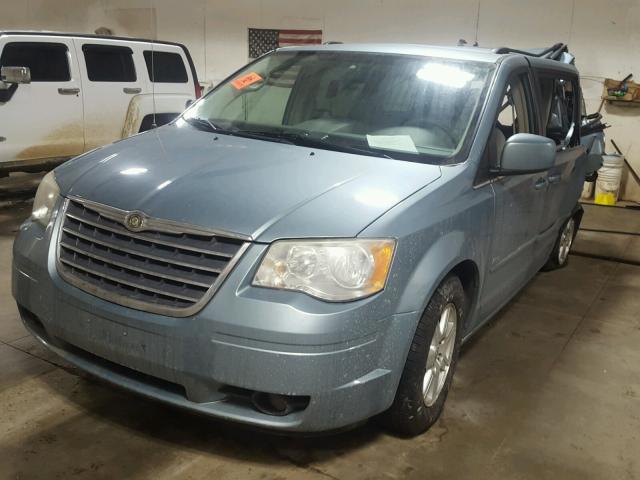 2A8HR54P08R833210 - 2008 CHRYSLER TOWN & COU BLUE photo 2