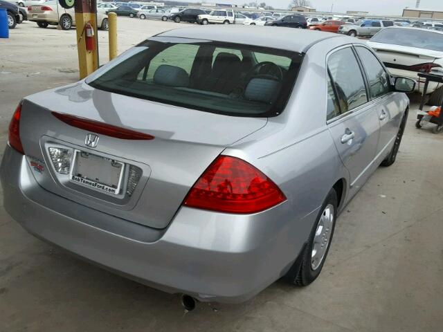 3HGCM56467G709791 - 2007 HONDA ACCORD LX SILVER photo 4