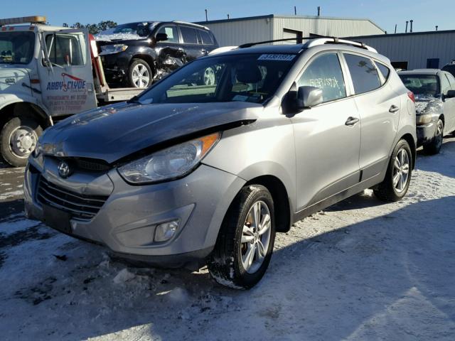 KM8JUCAC9DU678436 - 2013 HYUNDAI TUCSON GLS GRAY photo 2