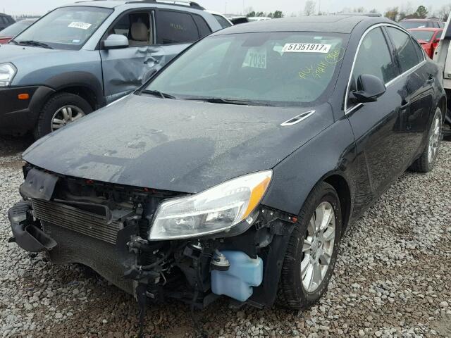 2G4GR5ER4C9137280 - 2012 BUICK REGAL BLACK photo 2