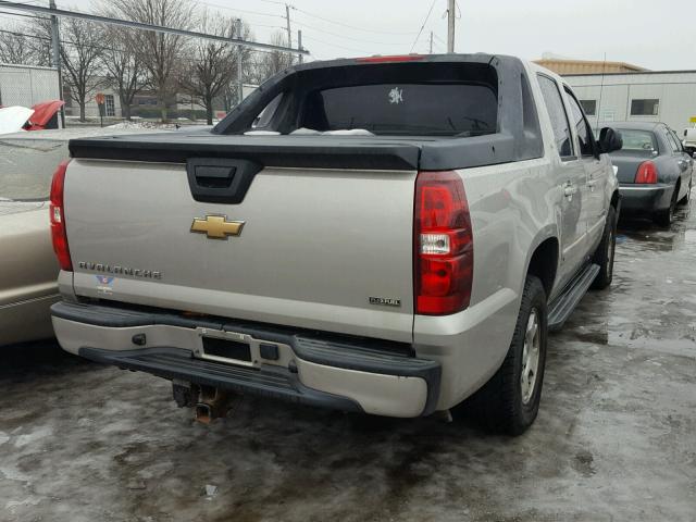 3GNFK12377G169172 - 2007 CHEVROLET AVALANCHE SILVER photo 4