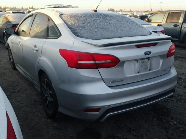 1FADP3F24FL269736 - 2015 FORD FOCUS SE SILVER photo 3