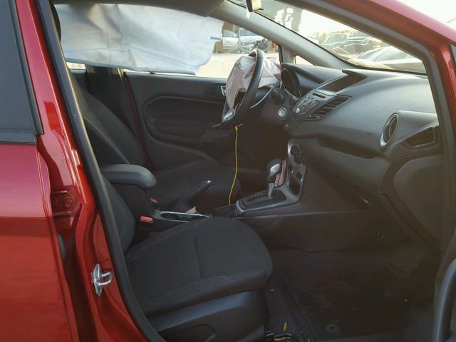 3FADP4BJ7GM184554 - 2016 FORD FIESTA SE RED photo 5