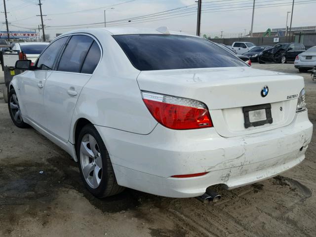 WBANU53588CT10726 - 2008 BMW 528 I WHITE photo 3