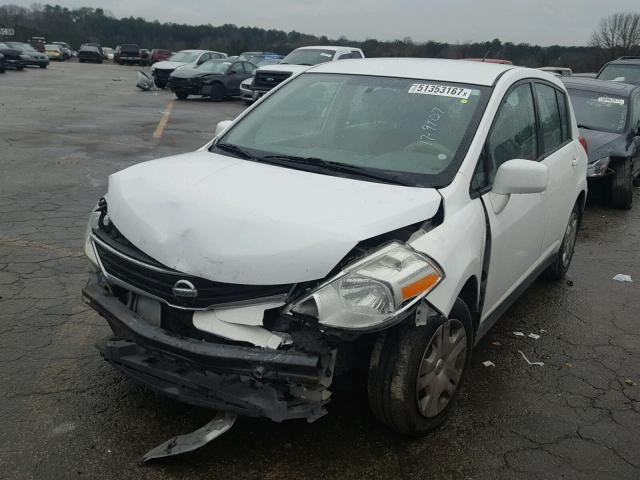 3N1BC1CP1AL441478 - 2010 NISSAN VERSA S WHITE photo 2