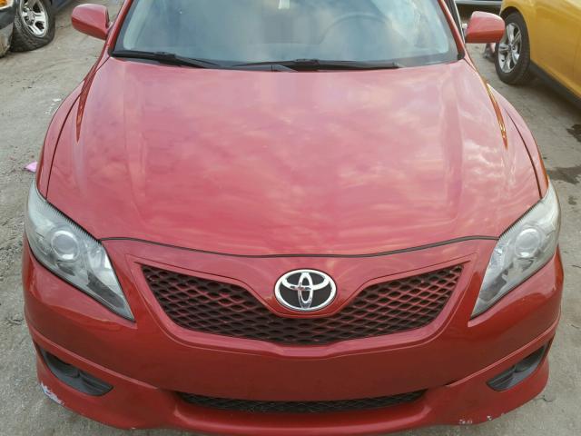 4T1BF3EK0AU511331 - 2010 TOYOTA CAMRY BASE RED photo 7