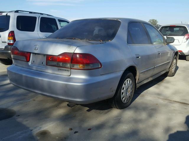 1HGCF86631A123875 - 2001 HONDA ACCORD VAL SILVER photo 4