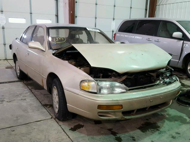 4T1SK12E2SU518684 - 1995 TOYOTA CAMRY LE GOLD photo 1