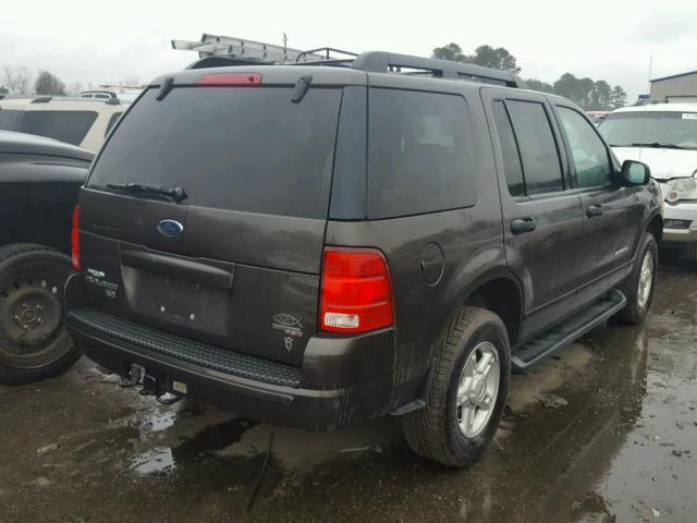 1FMDU73W35UB11653 - 2005 FORD EXPLORER X BROWN photo 4